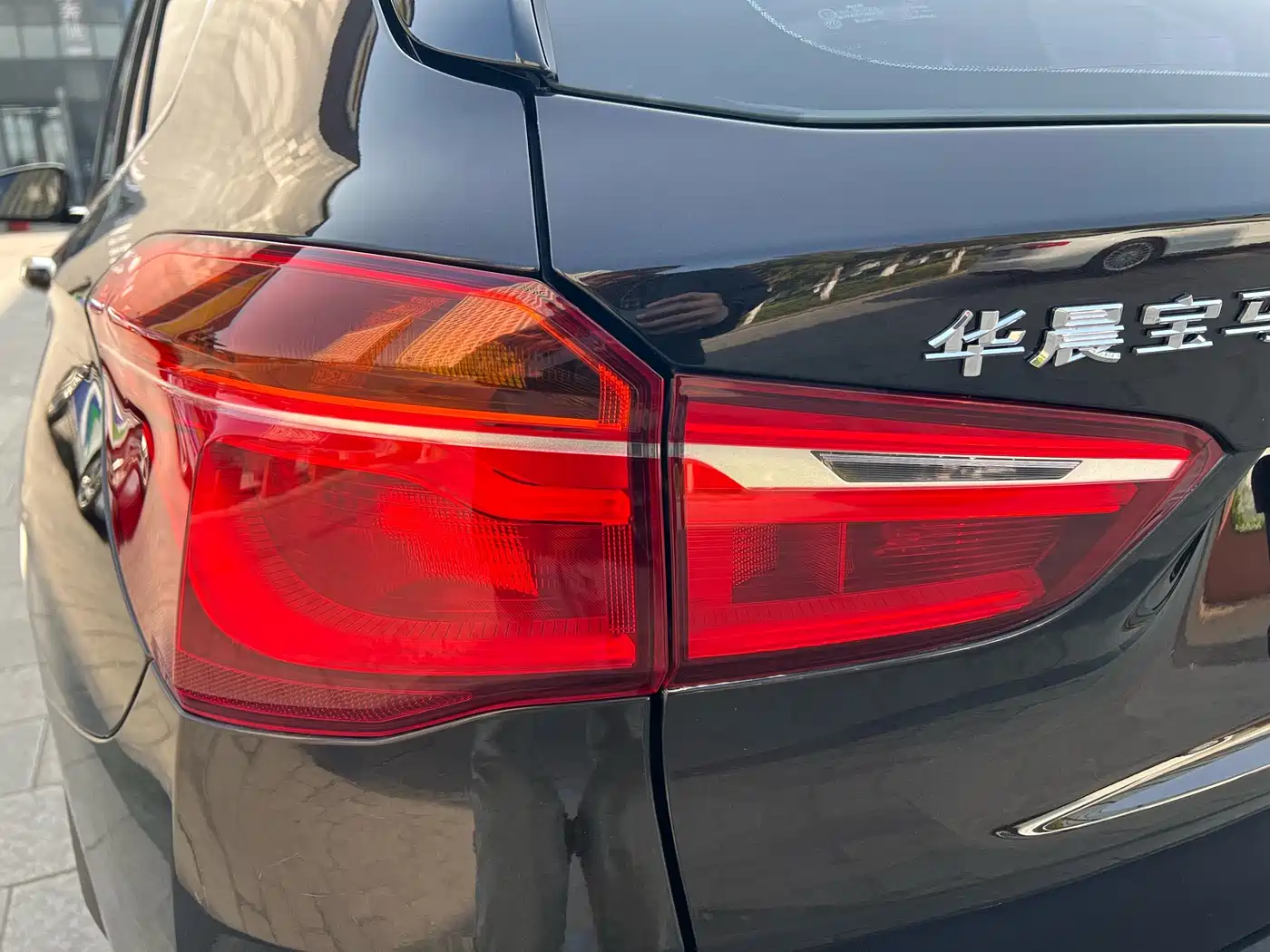BMW X1 2018 xDrive20Li Premium Model фото 32
