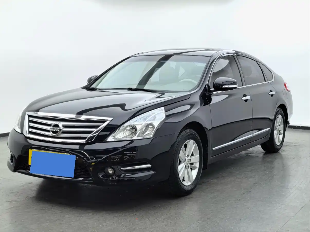 Photo 1 - Nissan Teana
