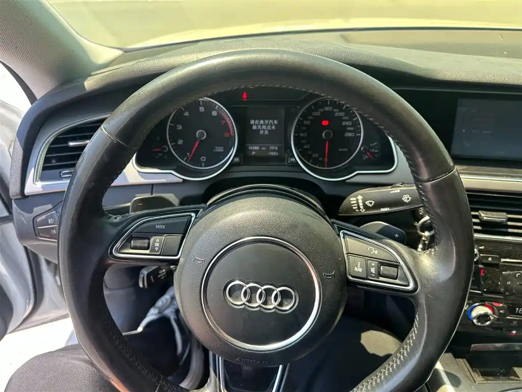 Audi A5 (Import) 2013 Sportback 40 TFSI фото 9