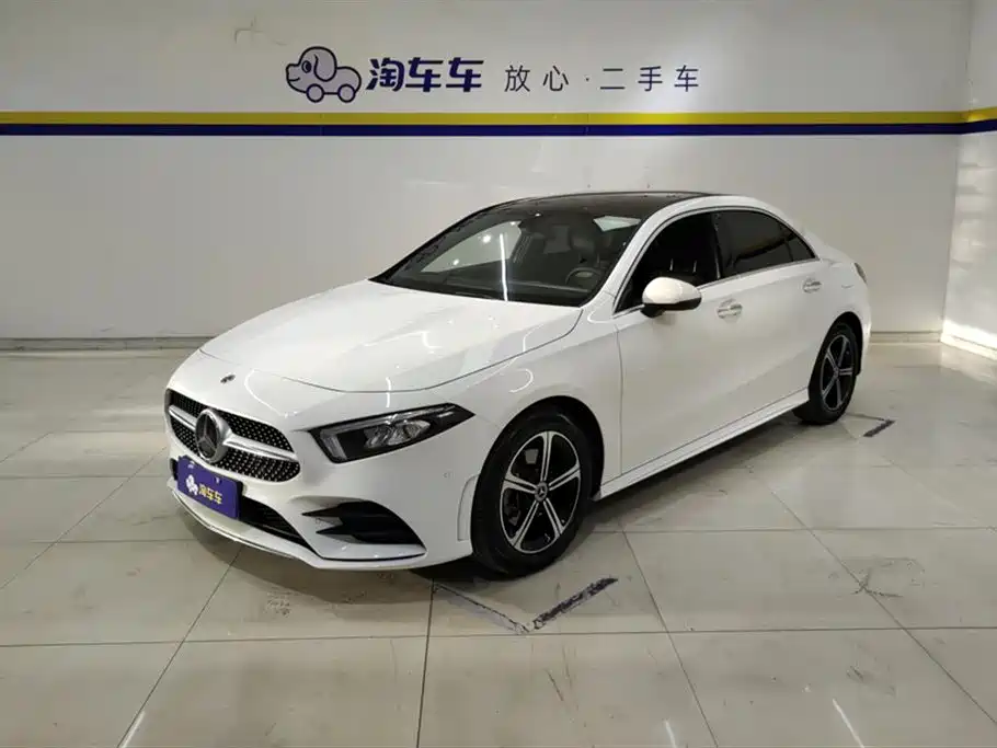 Mercedes-Benz A-Class 2022 Facelift III A 200 L Sport Sedan Fashion