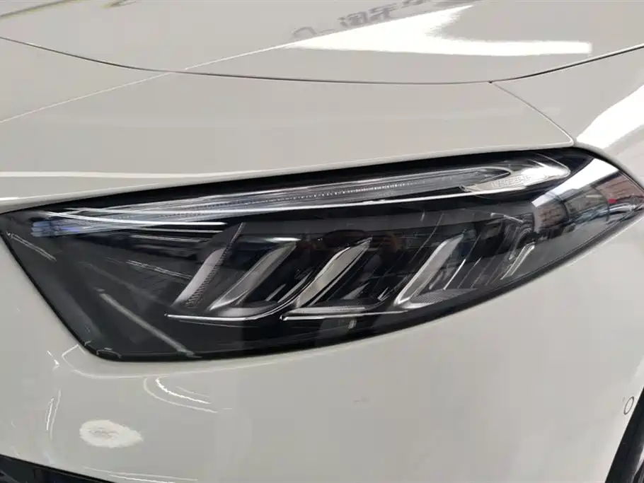 Mercedes-Benz A-Class 2023 A 200 L Dynamic фото 5