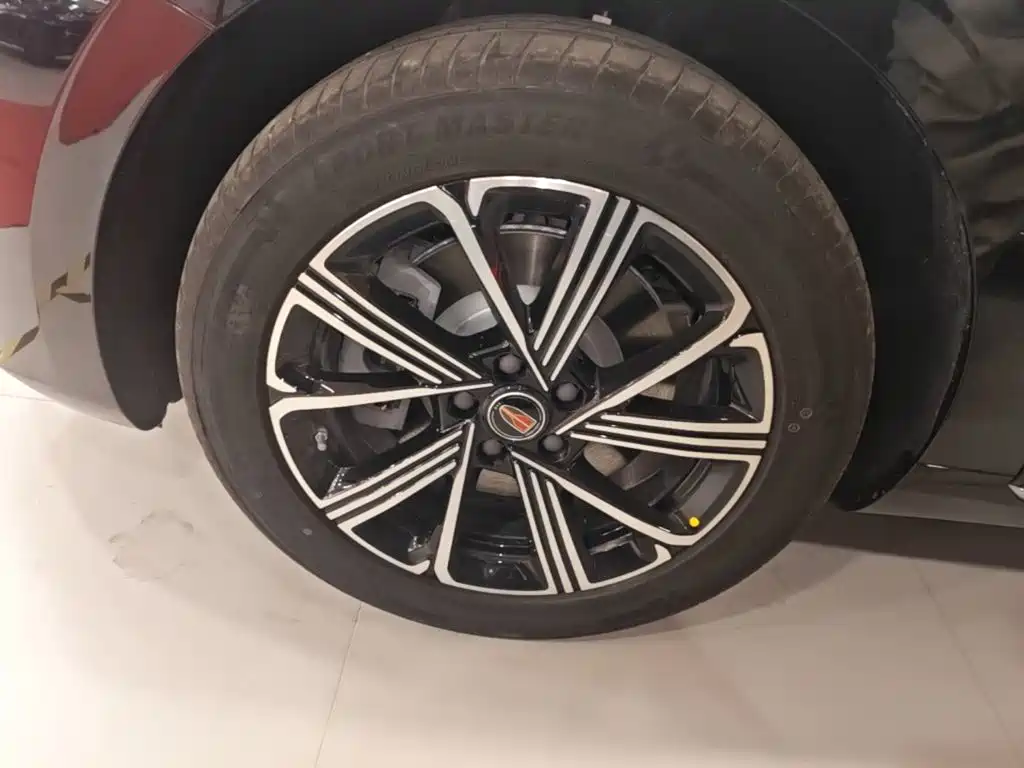 Hongqi H5 PHEV 2026 2025 130 Super Hybrid Edition