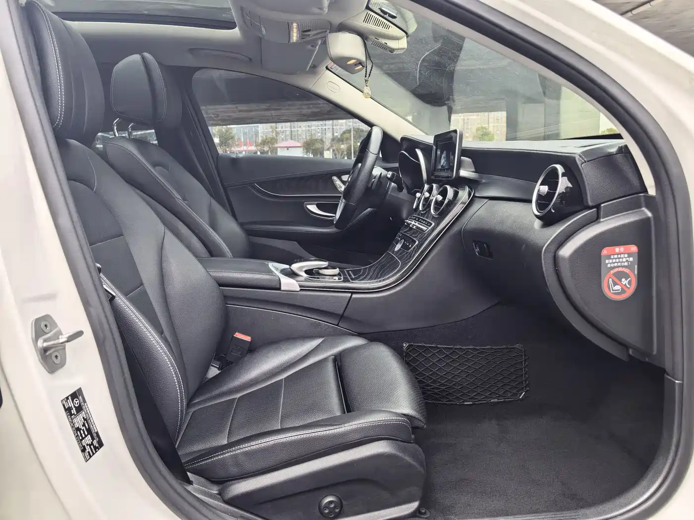 Mercedes-Benz C-Class 2017 C 200 L Sport фото 8