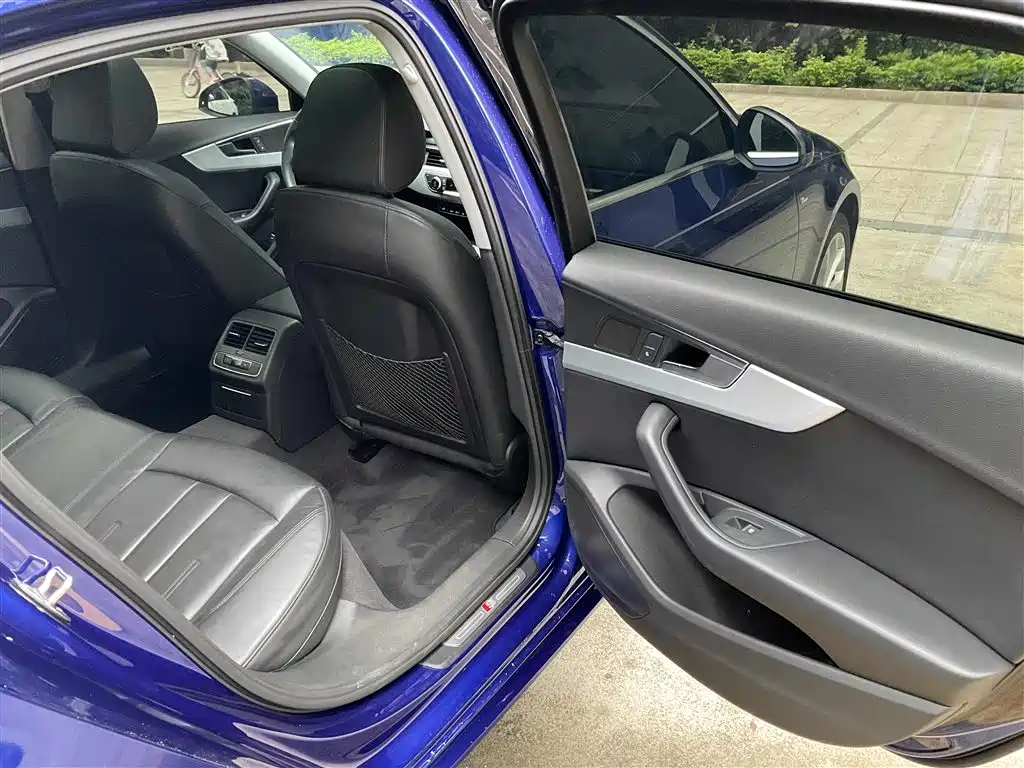 Audi A4L 2019 40 TFSI Fashion (China VI) фото 11