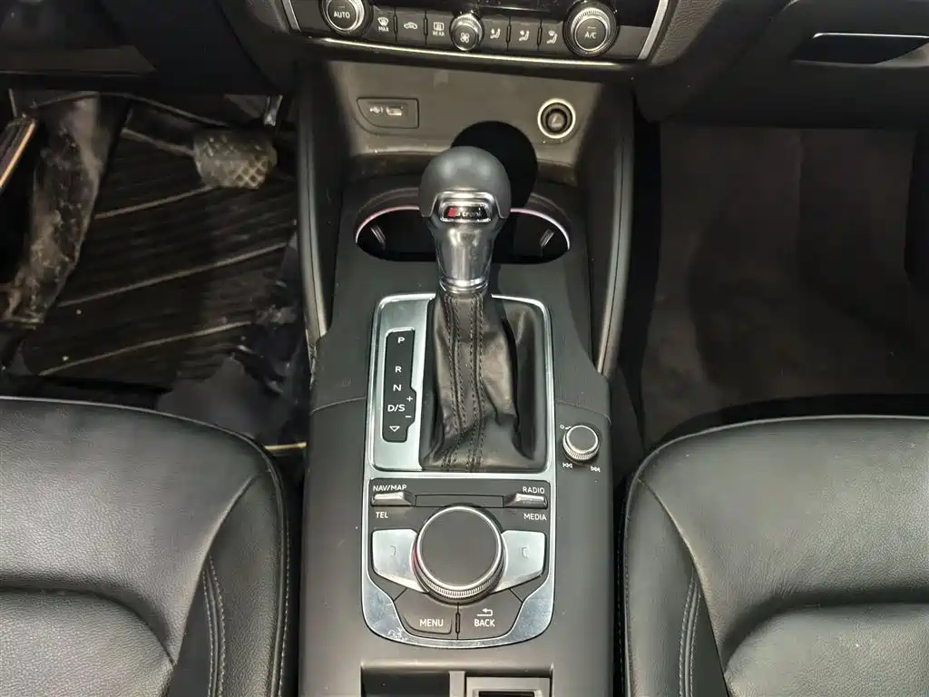 Audi A3 2019 Limousine 35 TFSI Style China VI фото 13