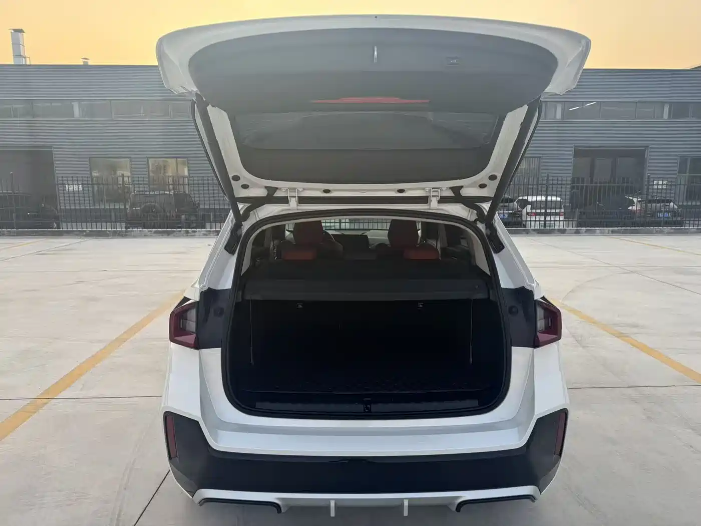 BMW X1 2024 sDrive25Li M Sport Package фото 8