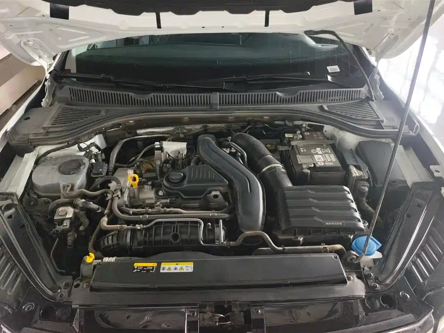 Volkswagen Sagitar 2025 300TSI DSG Surpass Edition фото 10