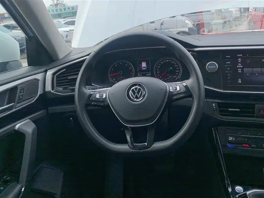 Volkswagen Tayron 2021 330TSI 2WD Luxury Smart Connect Edition фото 15