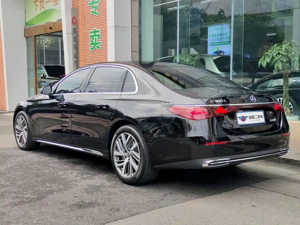 Mercedes-Benz E-Class 2026 2026 E 300 L Fashion