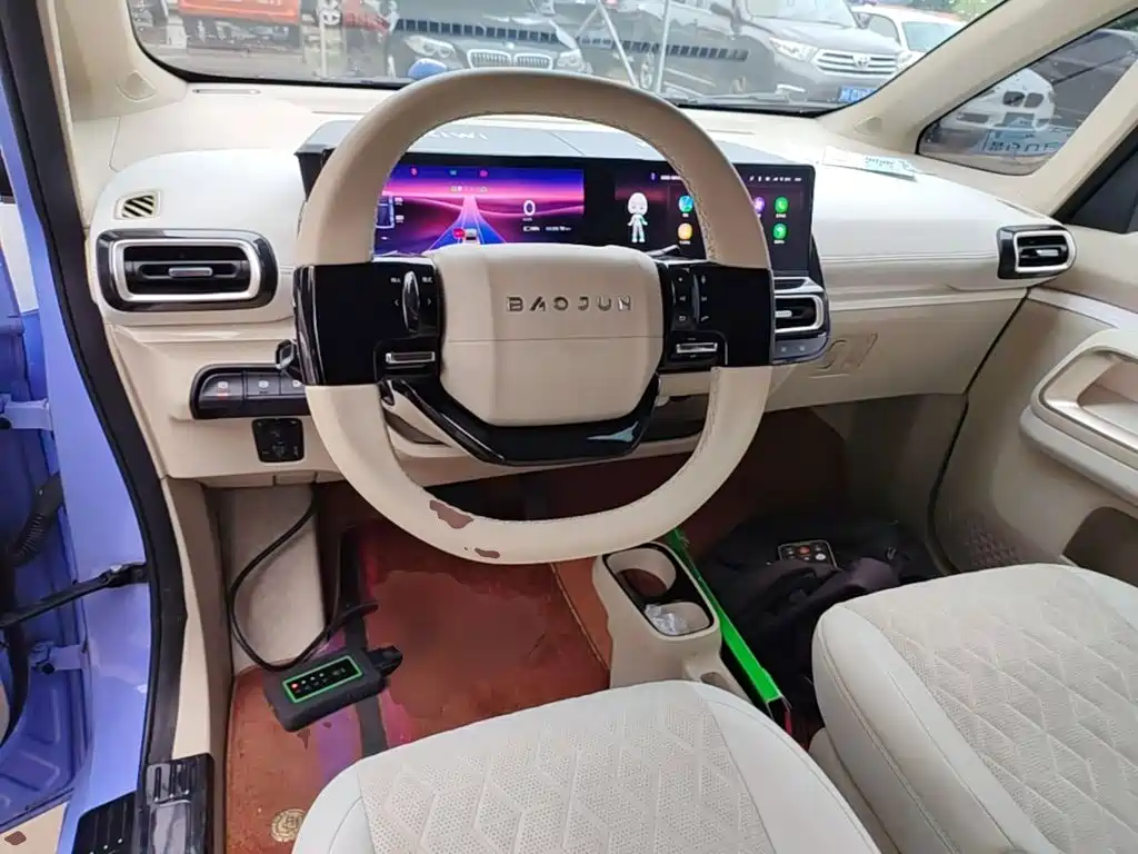 Baojun KiWi EV 2024 2022 Artist Lite Edition LFP