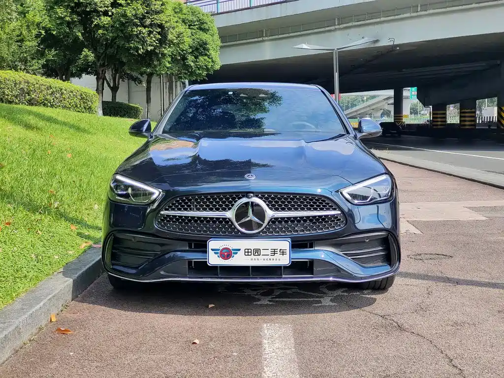 Фото 2 - Mercedes-Benz C-Class