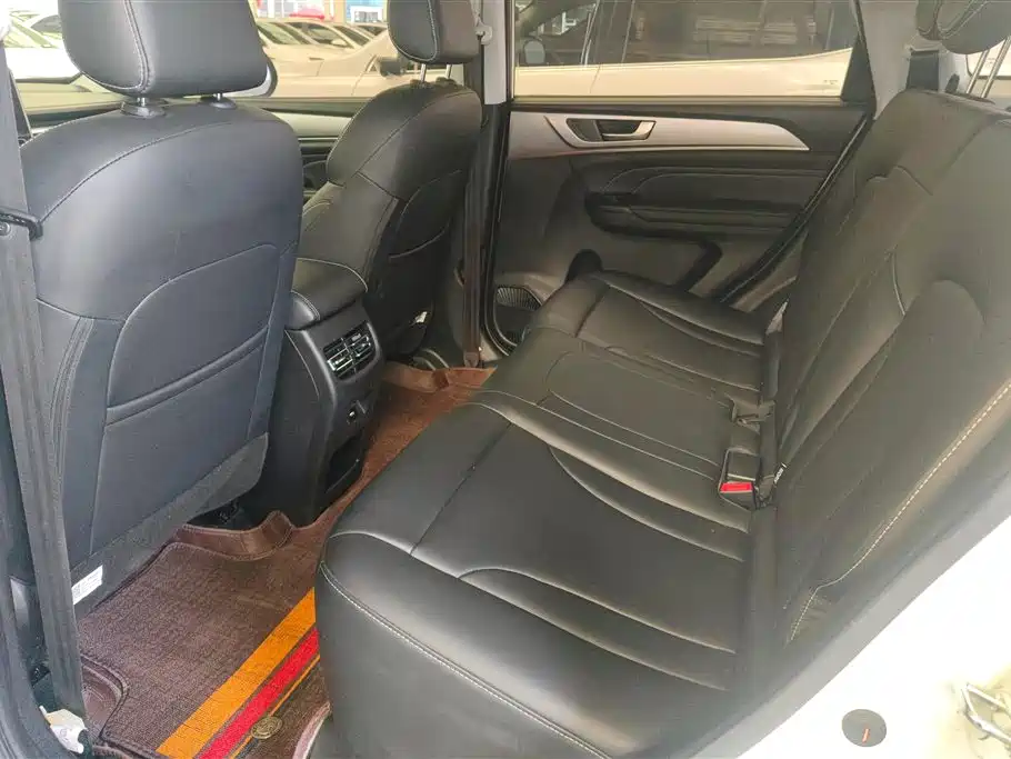 Haval M6 2021 PLUS 1.5T DCT Luxury Smart Connect фото 11