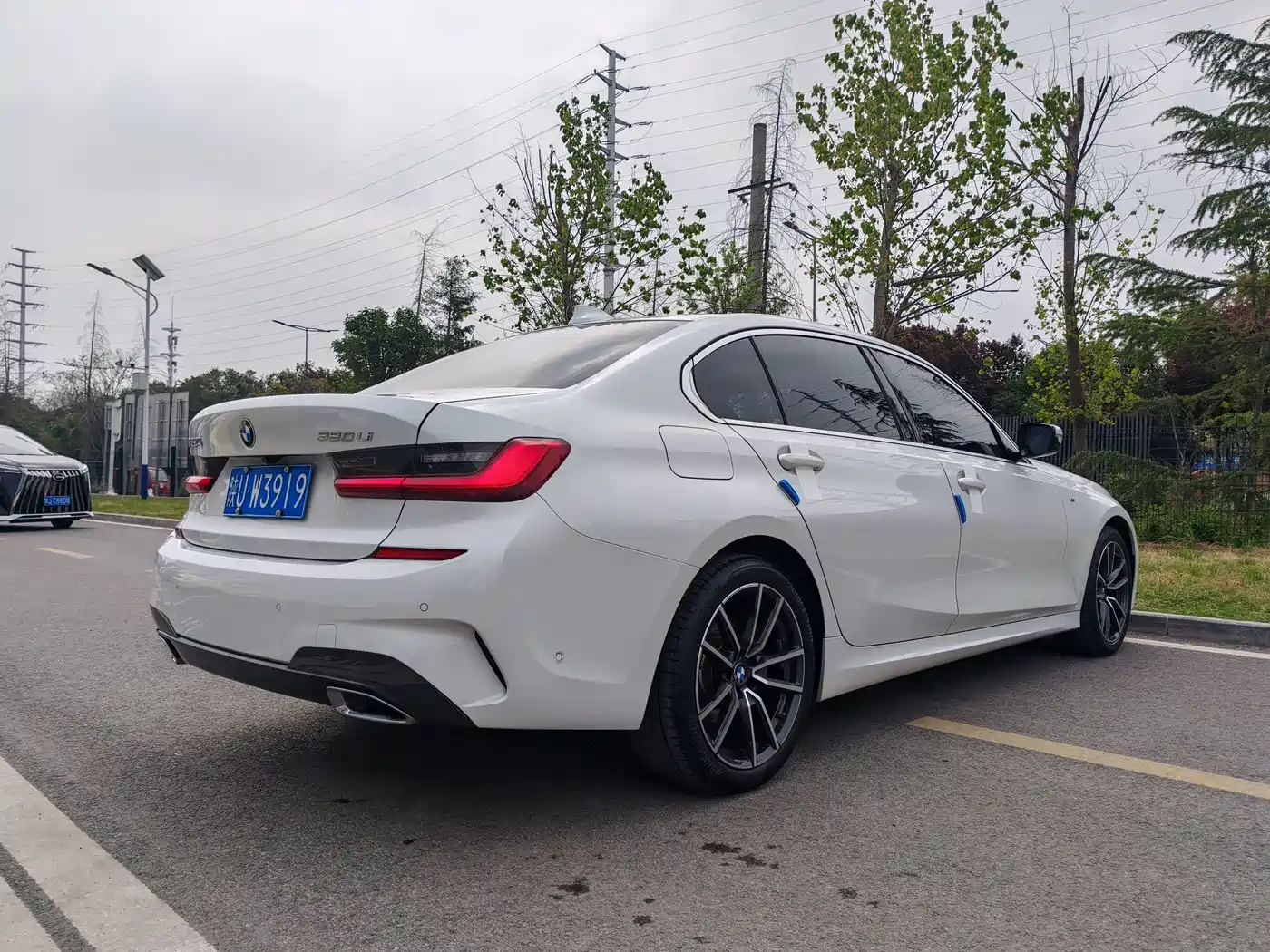 BMW 3 Series 2020 320Li M Sport Package фото 14