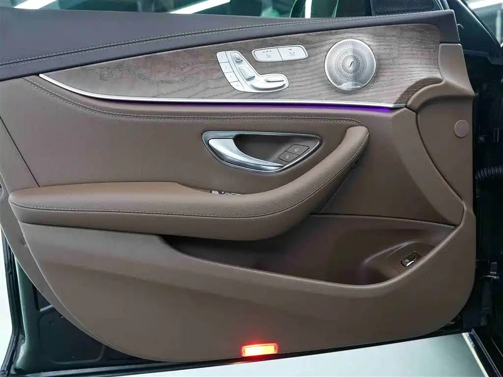 Mercedes-Benz E-Class 2023 Facelift E 300 L Luxury фото 9