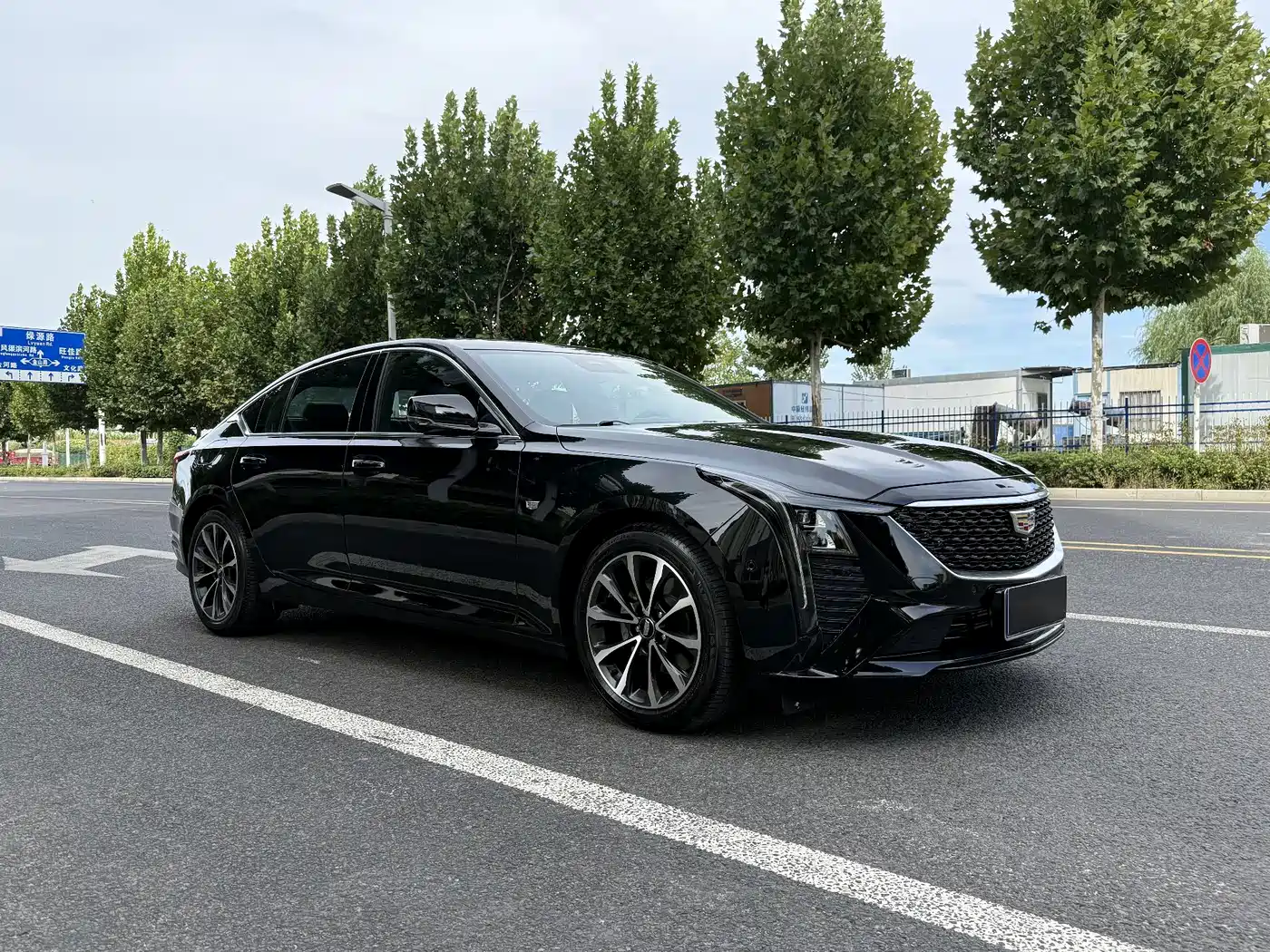 Cadillac CT5 2026 2025 Model 28T Urban Sport Edition