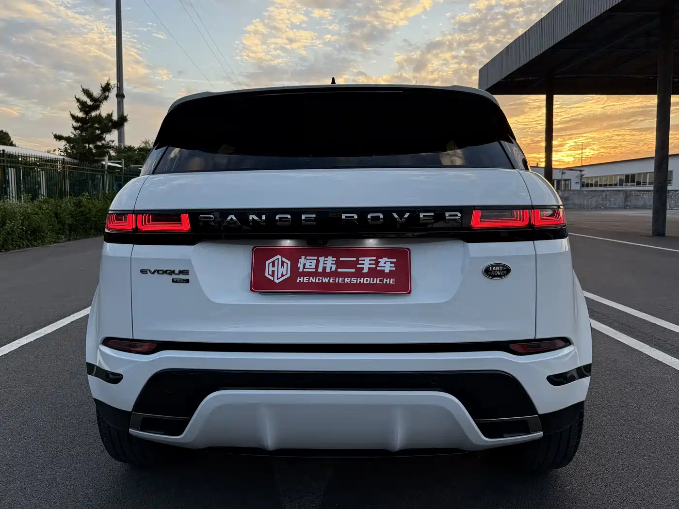 Land Rover Range Rover Evoque 2021 Range Rover Evoque L 249PS R-Dynamic S Performance Edition фото 5
