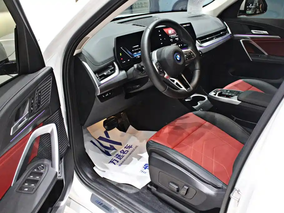 BMW iX1 2024 2023 eDrive25L M Sport Package