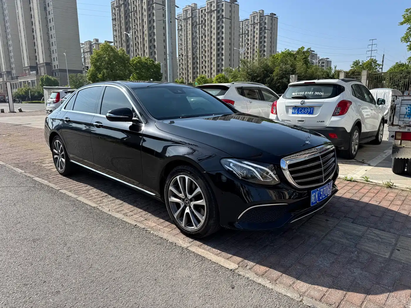 Mercedes-Benz E-Class 2017 E 300 L Sport Fashion фото 3