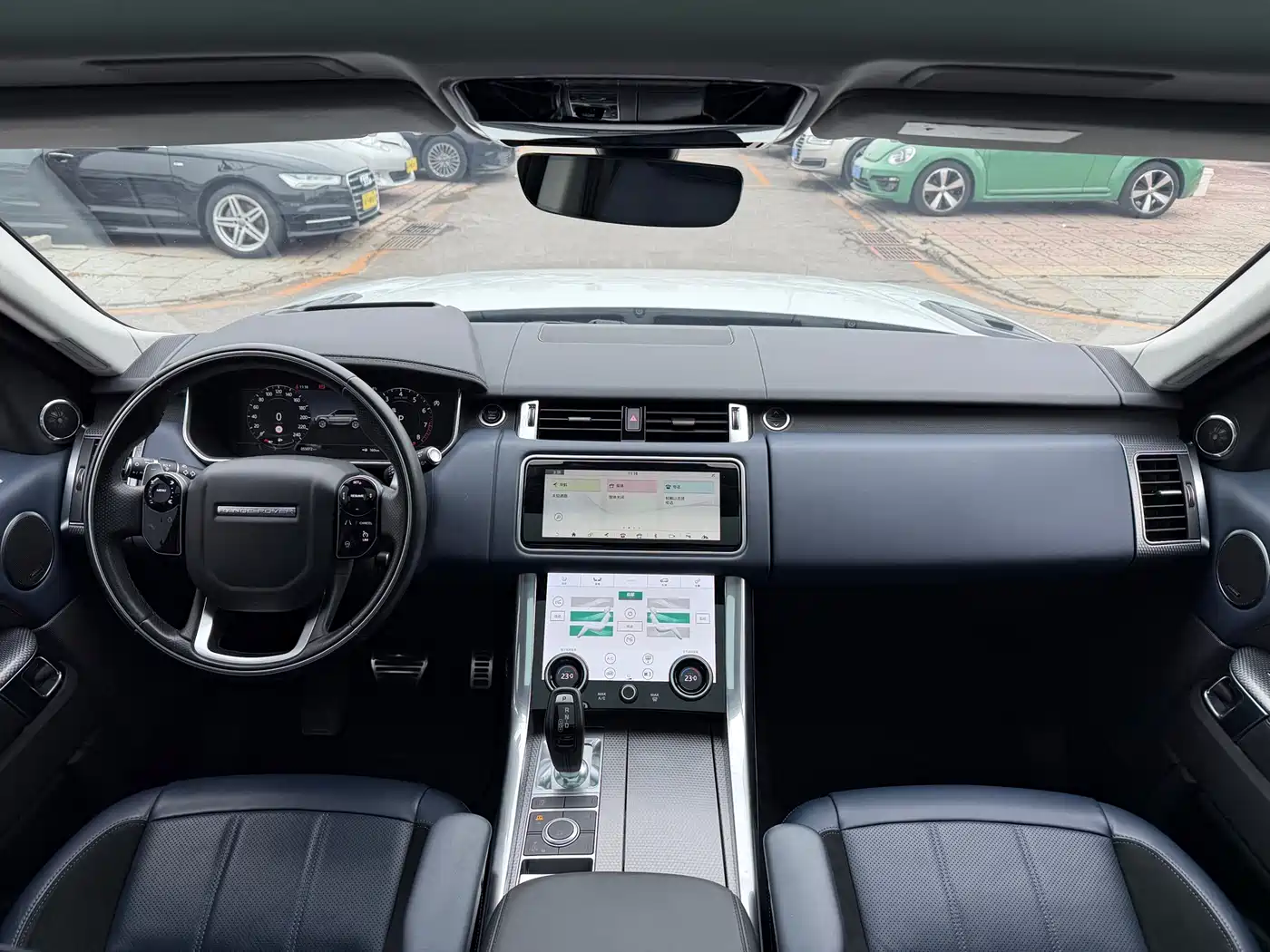 Land Rover Range Rover Sport 2022 3.0 L6 Gloss Black Edition фото 7