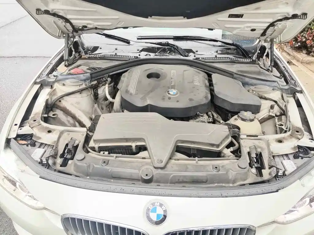 Фото 3 - BMW 3 Series