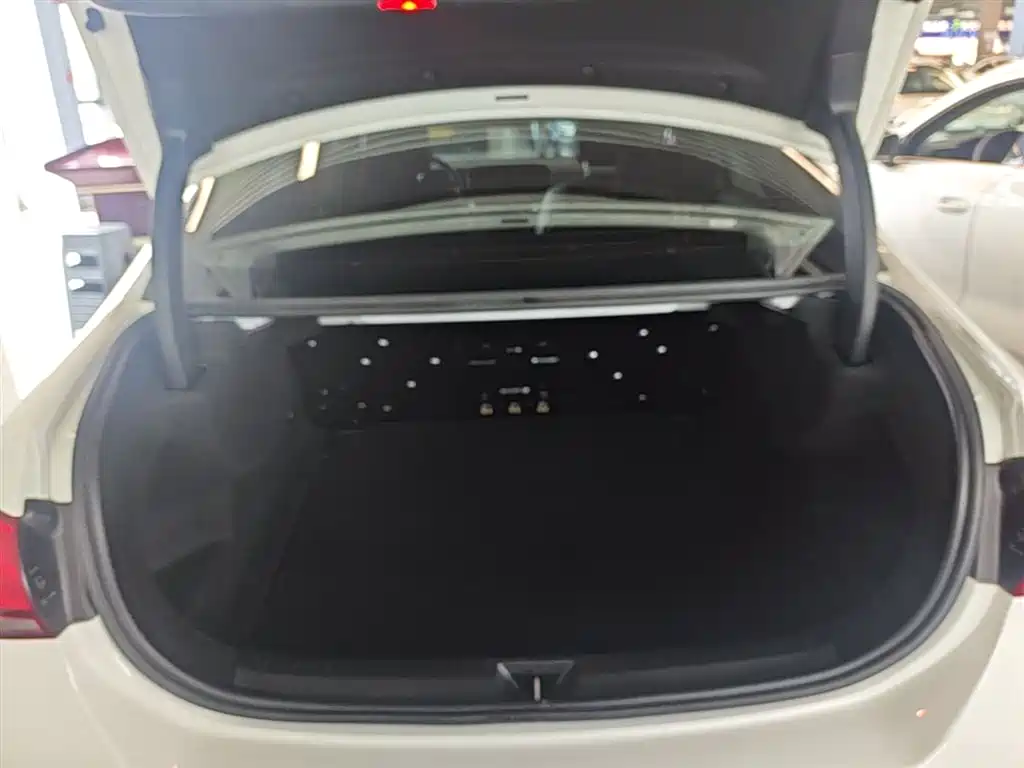 Mercedes-Benz A-Class 2020 Second Facelift A 180 L Sport Sedan фото 19