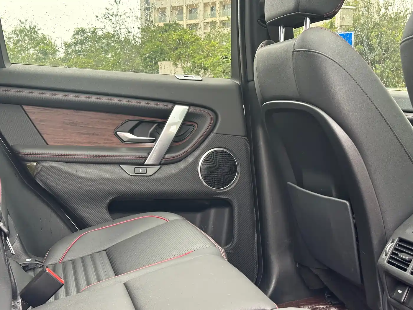 Land Rover Discovery Sport 2020 249PS R-Dynamic Performance Tech 7-seater фото 19