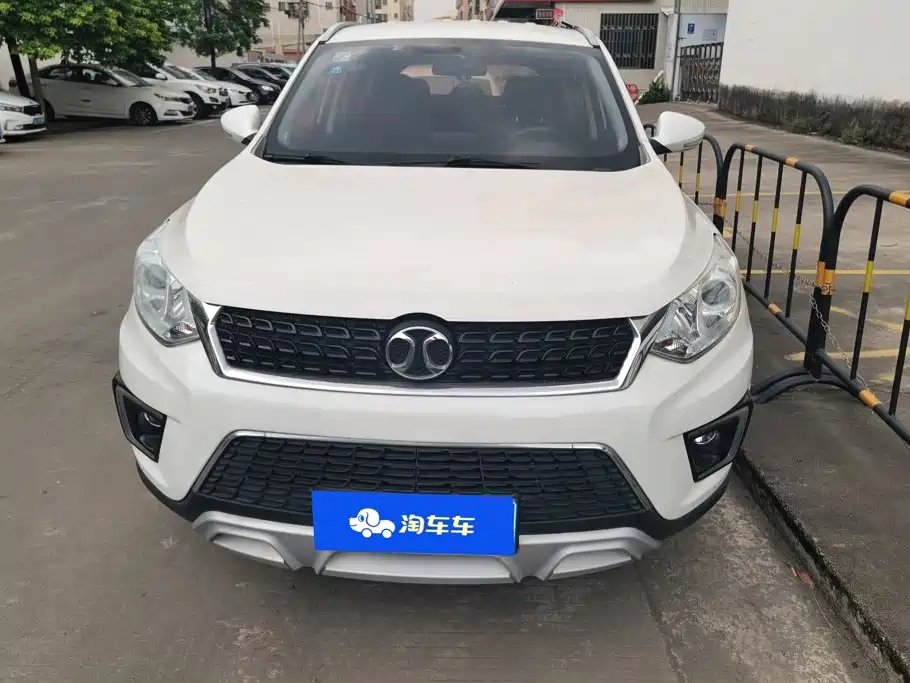 BAIC Senova X35 2018 2016 1.5L Manual Elite Edition