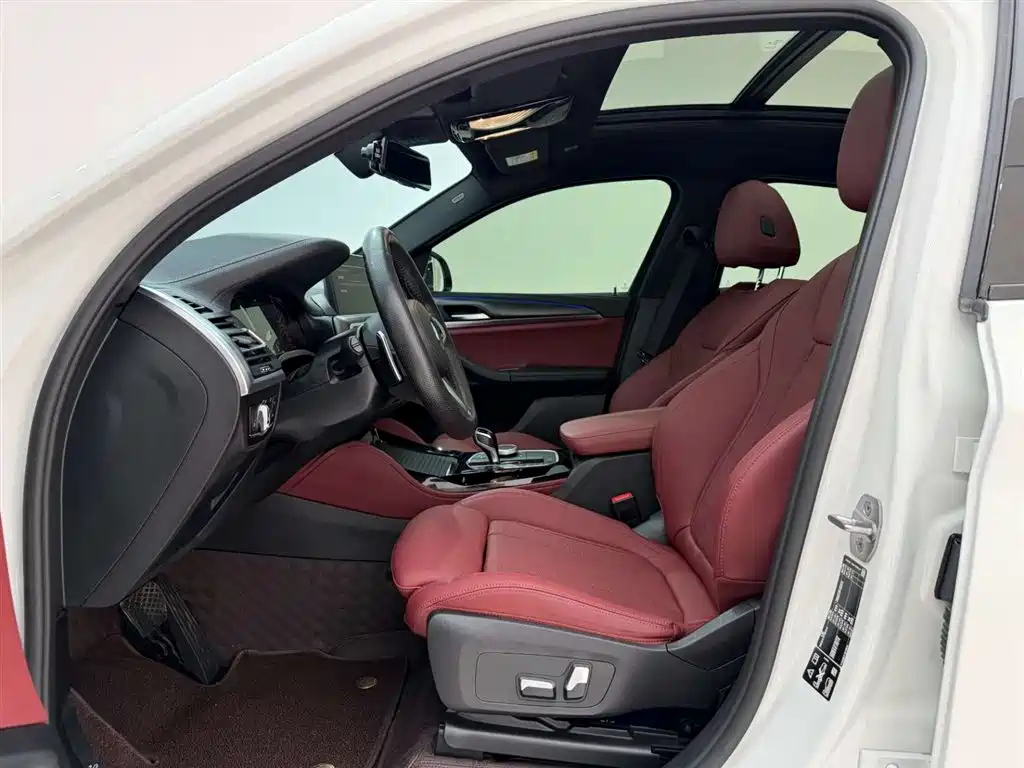 BMW X4 2022 Facelift xDrive 30i M Sport Shadow Edition фото 15