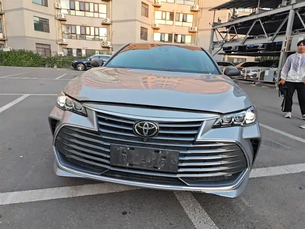 Toyota Avalon 2019 2.0L XLE Premium Edition (China VI) фото 5