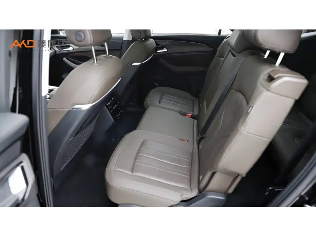 Audi Q6 2024 45 TFSI quattro Qi Yun Yu Lin Package 7-seater фото 7