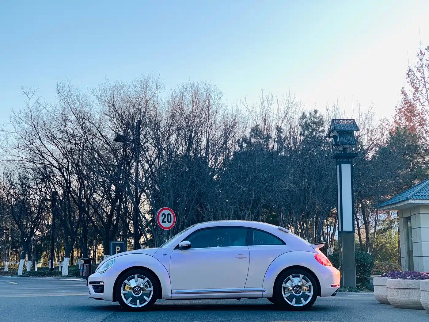 Volkswagen Beetle 2015 380TSI фото 10