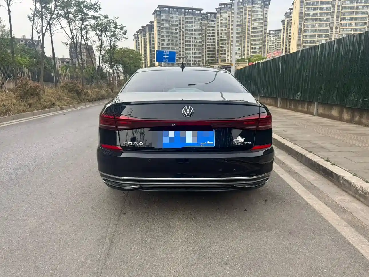 Volkswagen Passat 2022 330TSI Starlight Elite Edition фото 13