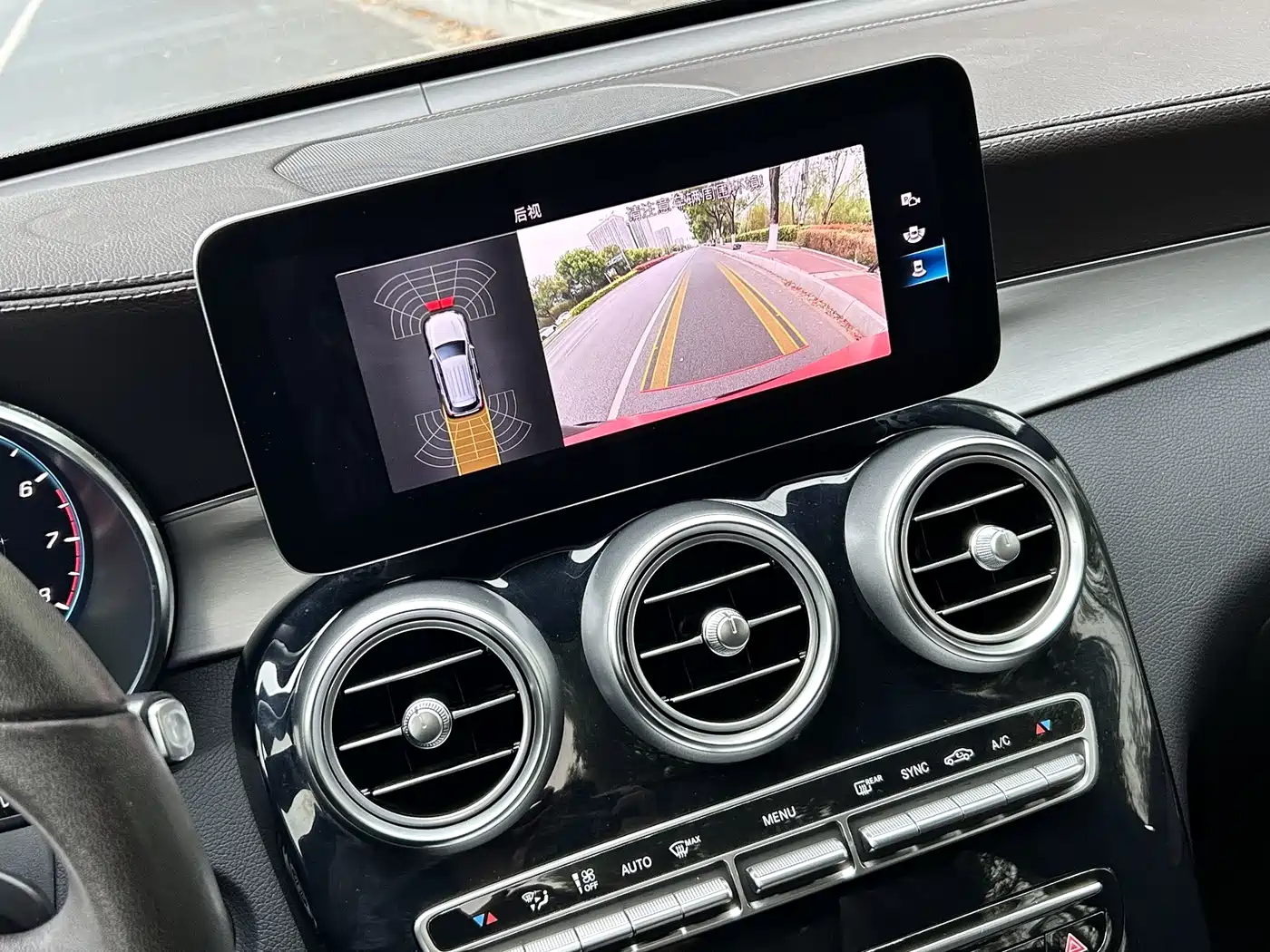 Mercedes-Benz GLC 2021 GLC 260 L 4MATIC Sporty фото 10