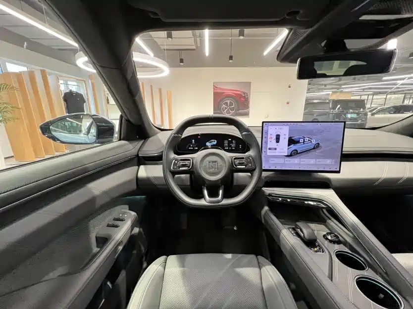 ZEEKR EXTREME KRYPTON 001