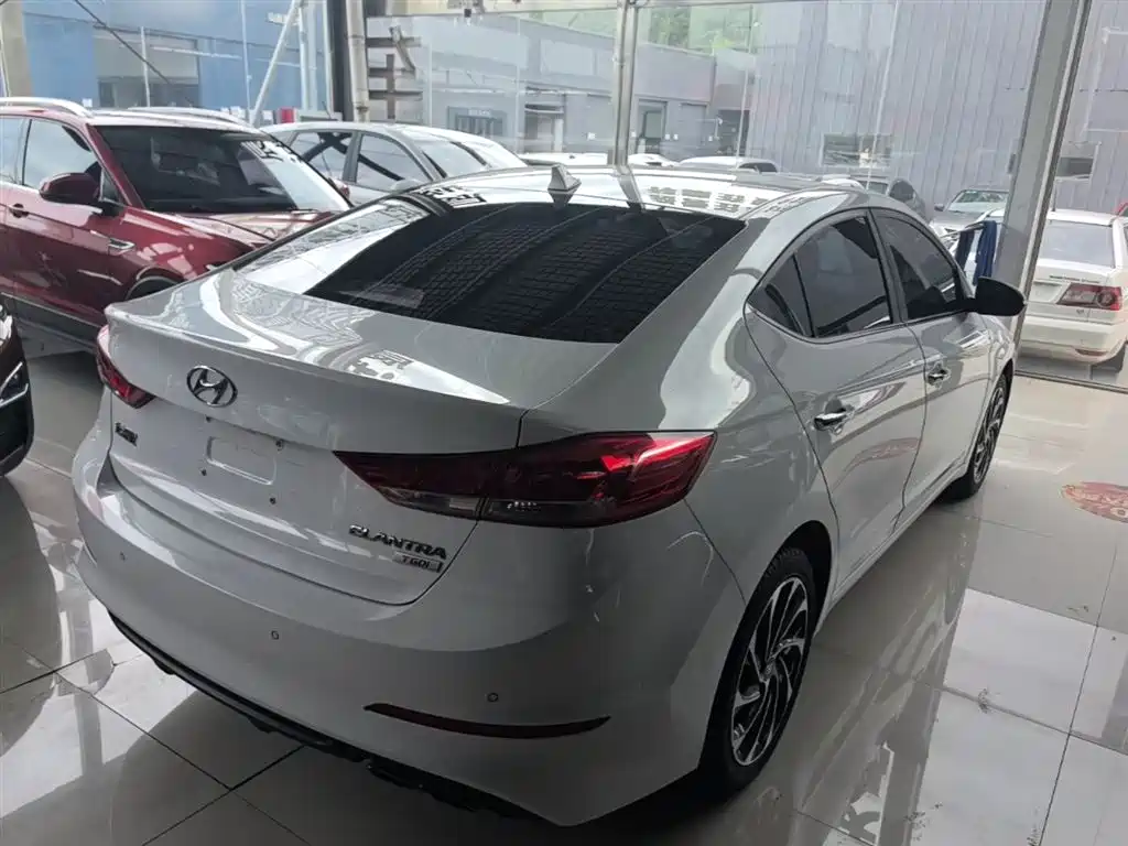 Hyundai Elantra 2019 1.4T Dual-clutch XuanDong·Vitality Type фото 7