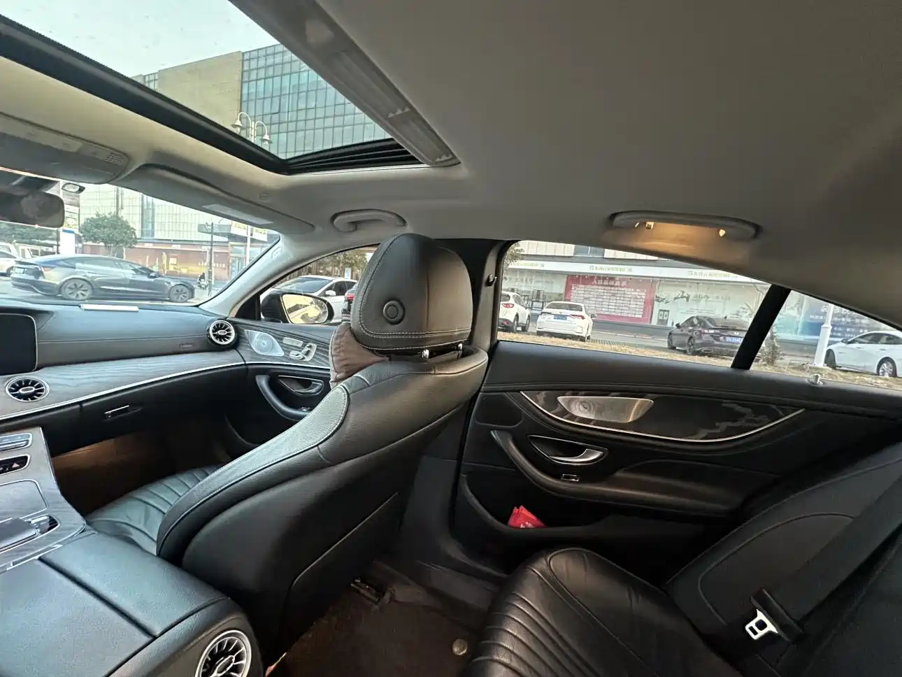 MERCEDES-BENZ CLS