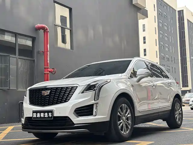 CADILLAC XT5