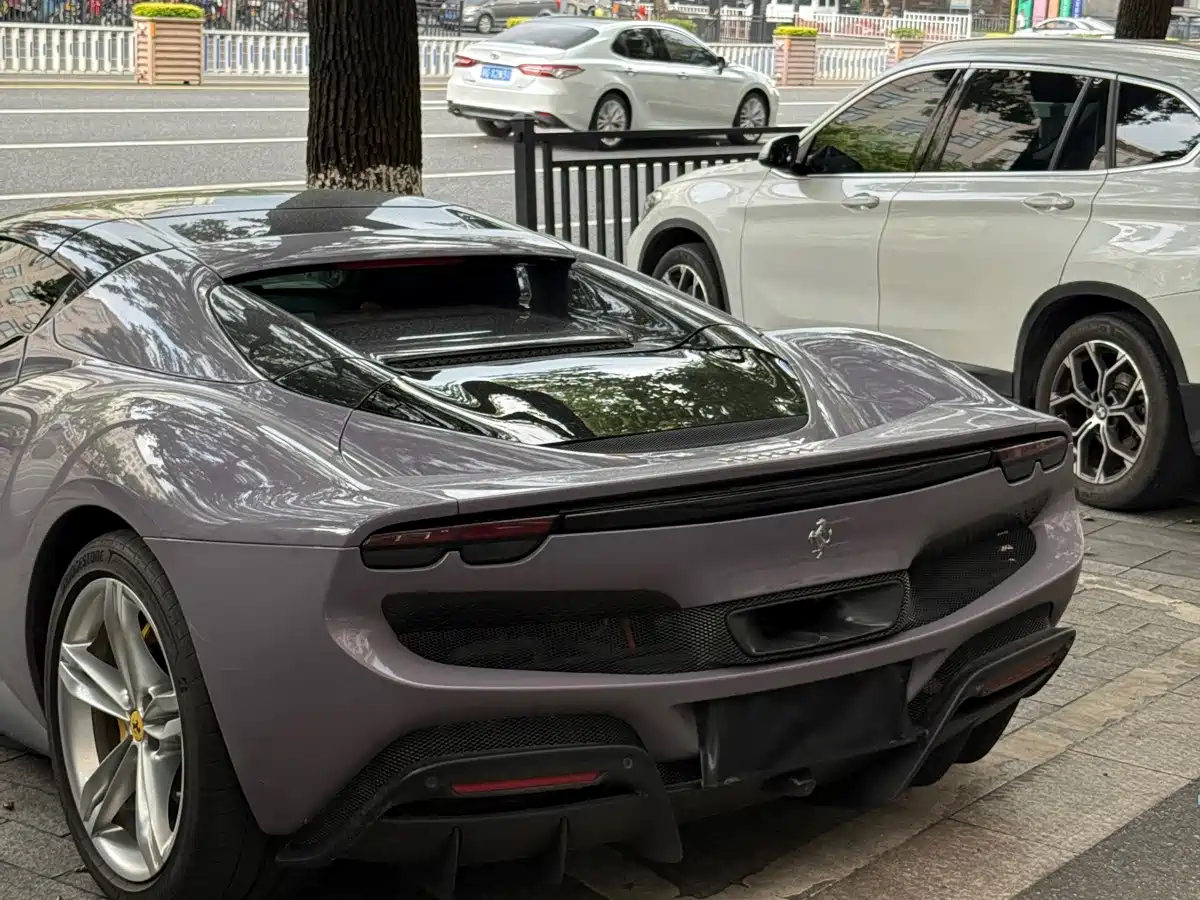 Ferrari 296 2024 2022 3.0T V6 GTS