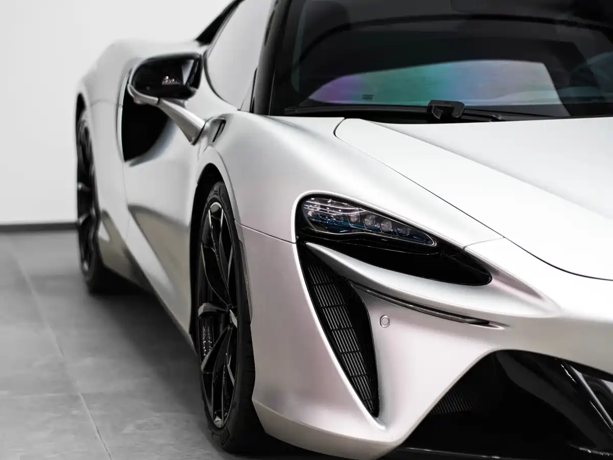 McLaren Artura 2023 3.0T Hybrid Standard фото 7