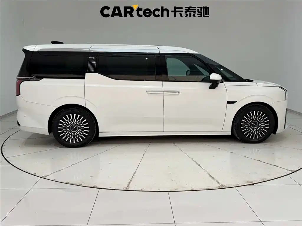 ZEEKR EXTREME KRYPTON 009