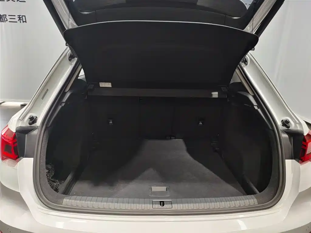 Audi Q3 2019 40 TFSI Fashion Dynamic фото 9
