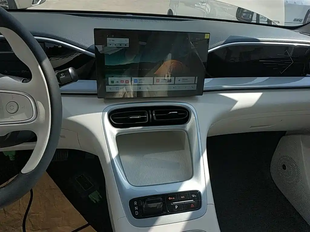 Geely Galaxy Starry Wish 2026 Edition 310km Youth Version фото 13