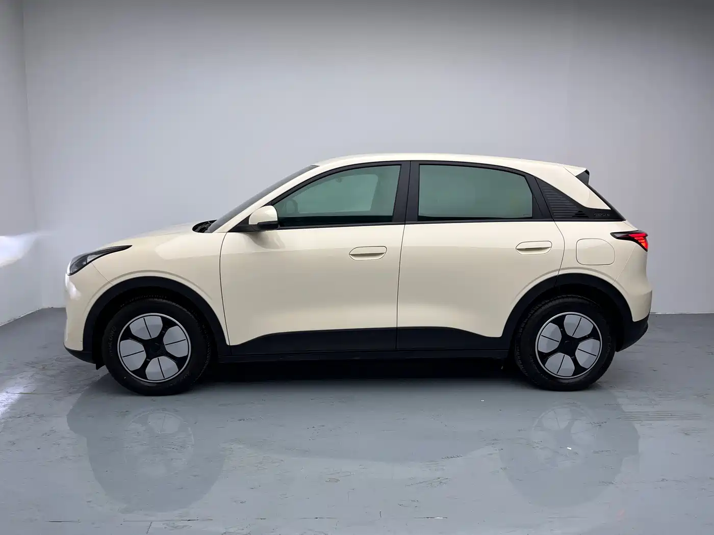 GEELY GALAXY STAR WISH