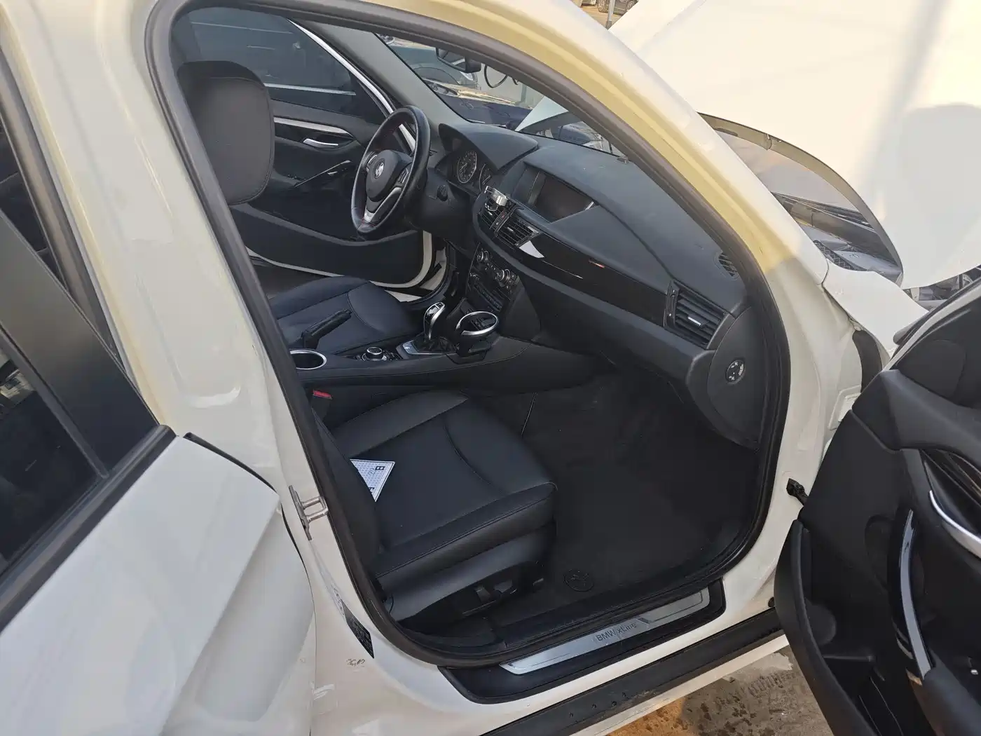 BMW X1 (Import) 2012 xDrive20i фото 9