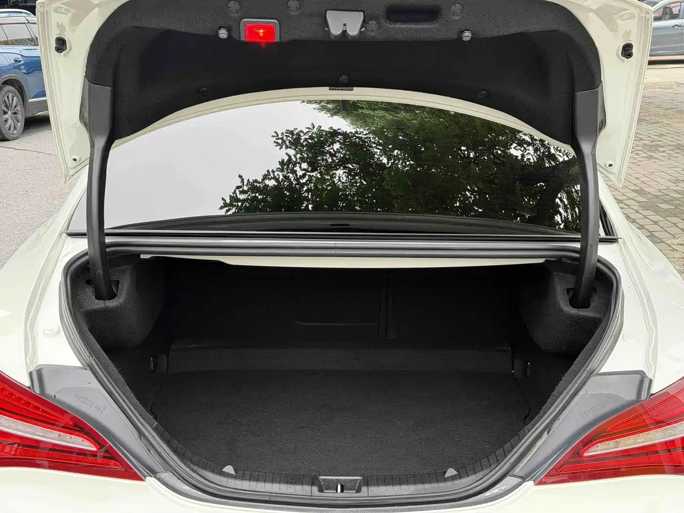 Mercedes-Benz CLA (Import) 2016 CLA 220 4MATIC фото 13