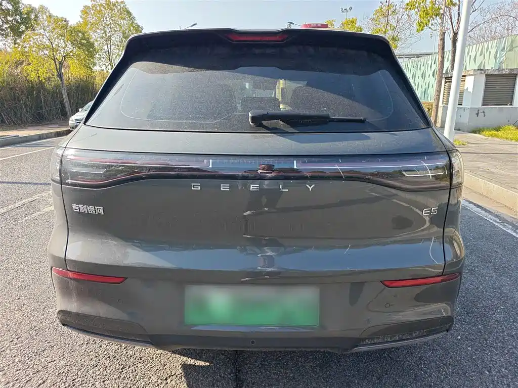 Geely Galaxy Galaxy E5 2024 440km Start Edition фото 6