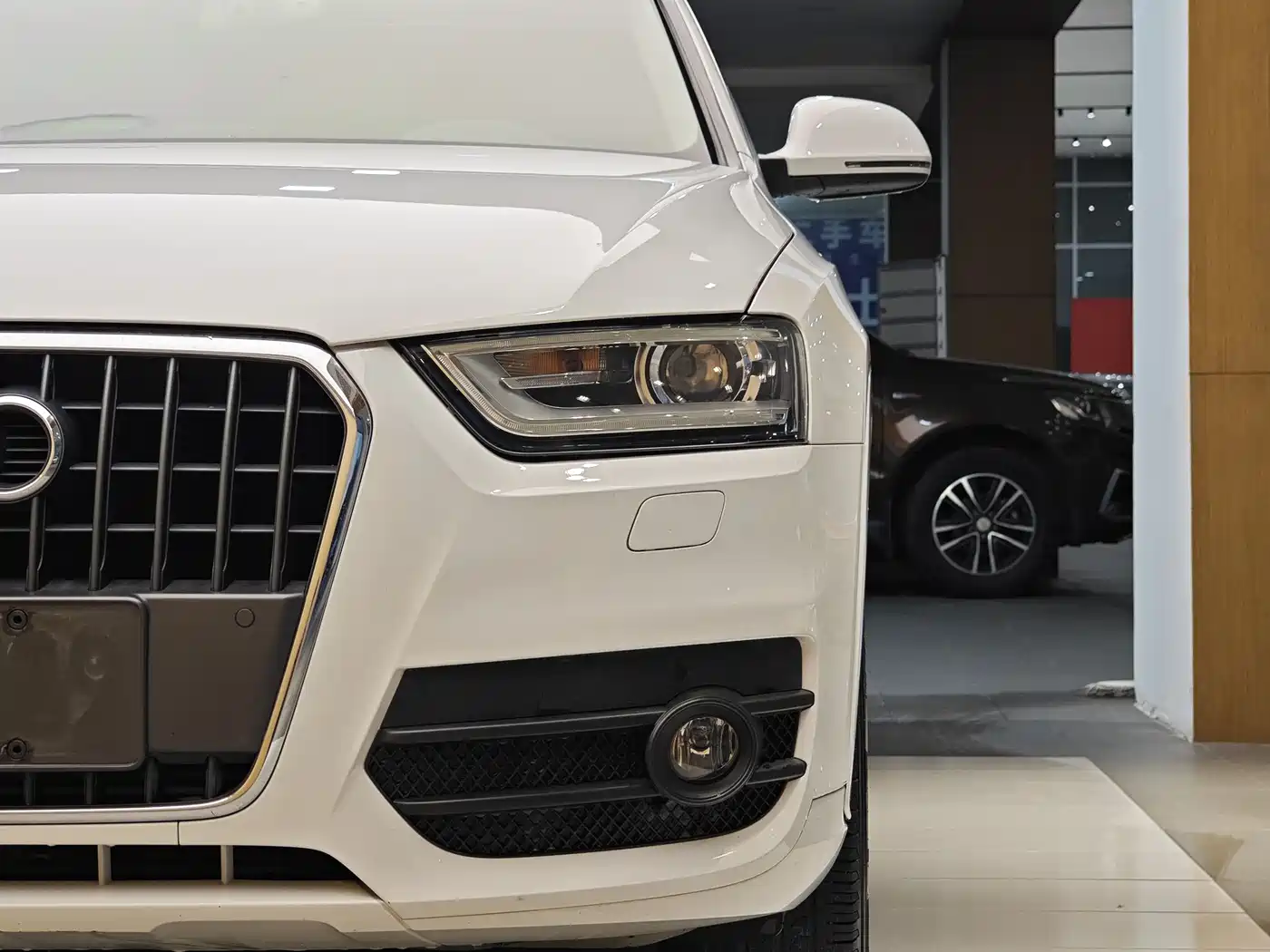 Audi Q3 2015 35 TFSI Comfort фото 2