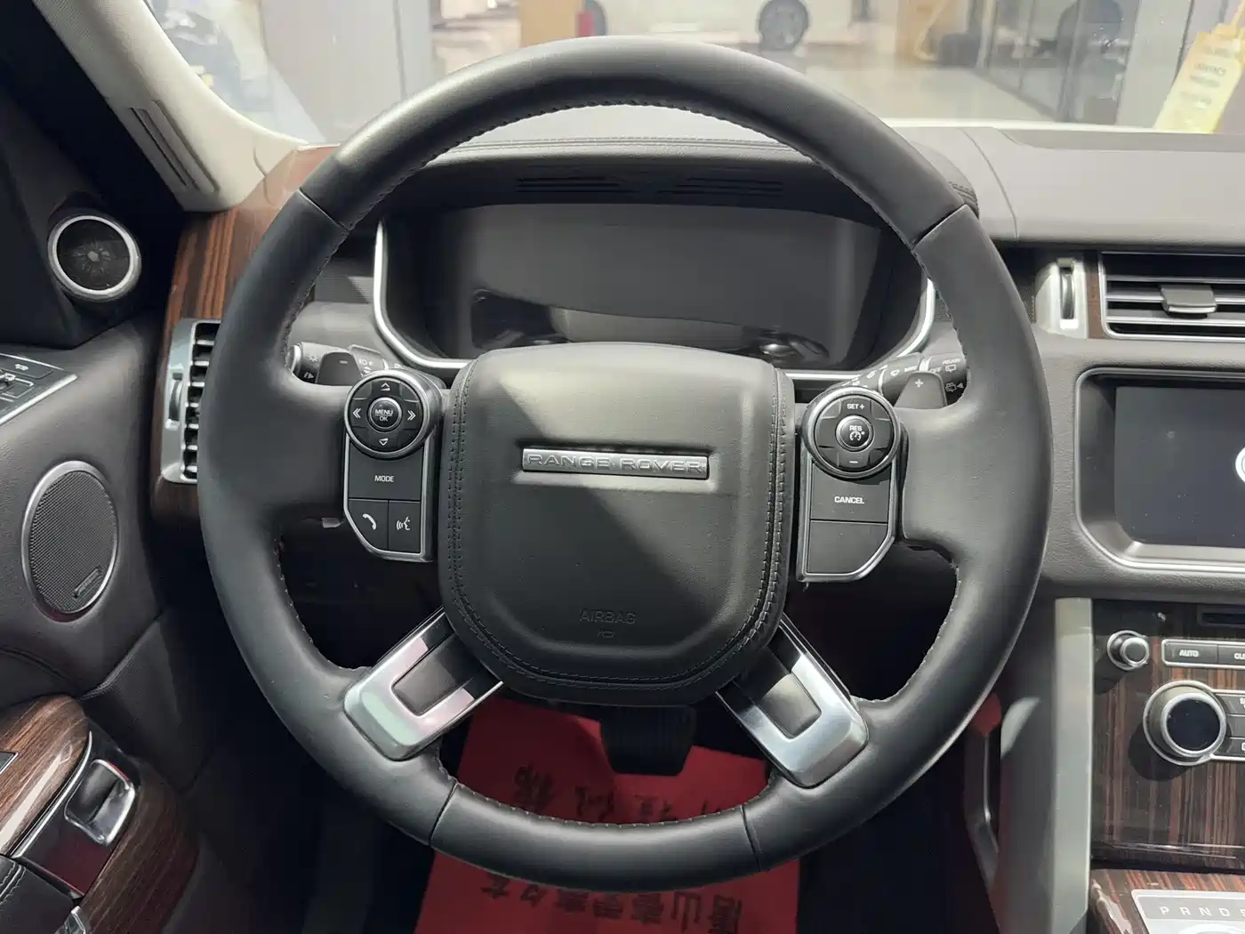 Land Rover Range Rover 2017 3.0 SC V6 Vogue фото 12