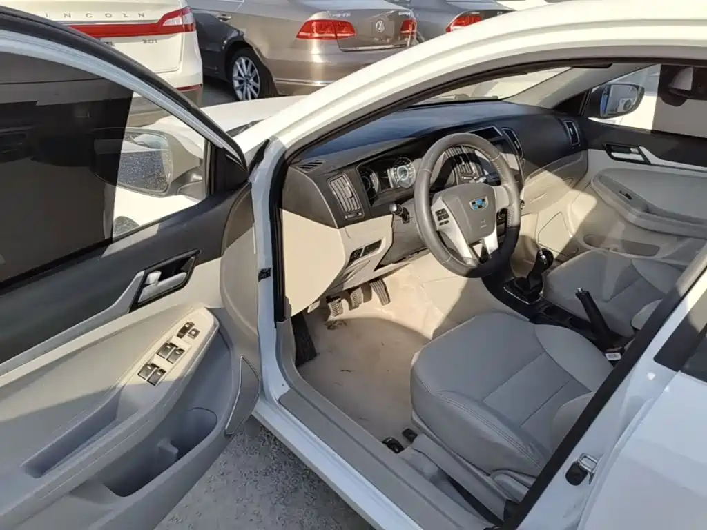 Geely Vision 2015 2015 1.5L Manual Elite