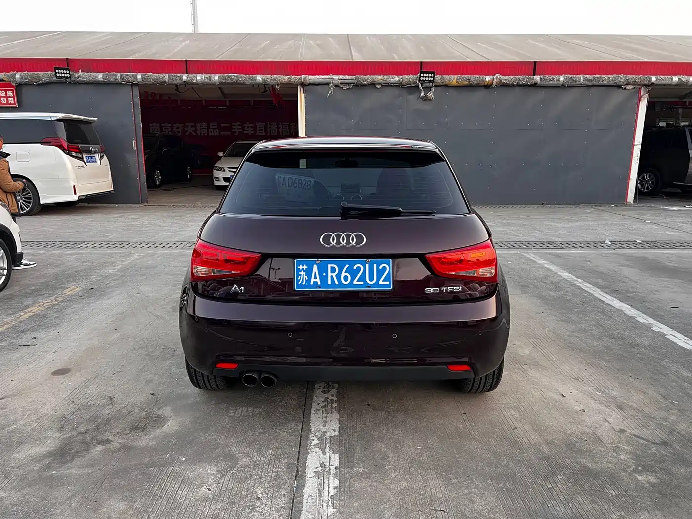 Audi A1 2014 30 TFSI Luxury фото 18
